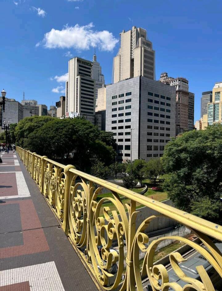Studio No Centro De Sao Paulo, A 3 Minutos Do Metro, Com Garagem Gratis Aparthotel Esterno foto